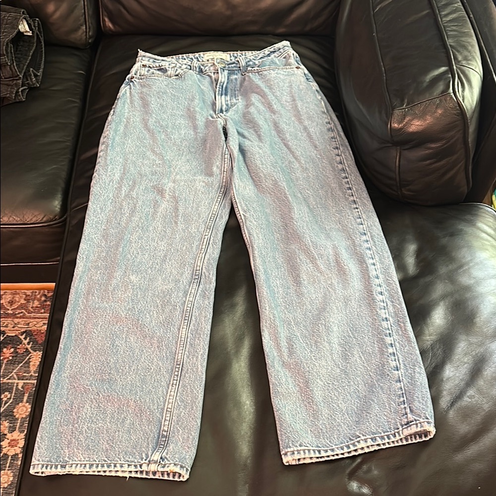Abercrombie the loose high rise curve love
